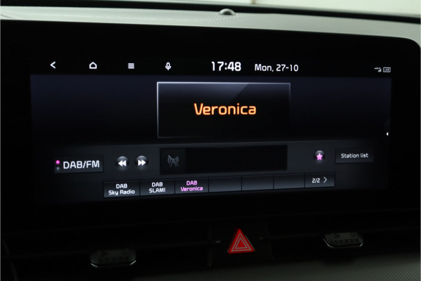 Kia Sportage 1.6 T-GDi Hybrid GT-Line Automaat Apple Carplay/Android Auto - Cruise Control - Dodehoekdetectie - Panoramadak -Stoel/Stuurverwarming - Fabrieksgarantie tot 06-2031