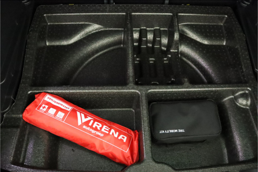 Kia Sportage 1.6 T-GDi Hybrid GT-Line Automaat Apple Carplay/Android Auto - Cruise Control - Dodehoekdetectie - Panoramadak -Stoel/Stuurverwarming - Fabrieksgarantie tot 06-2031