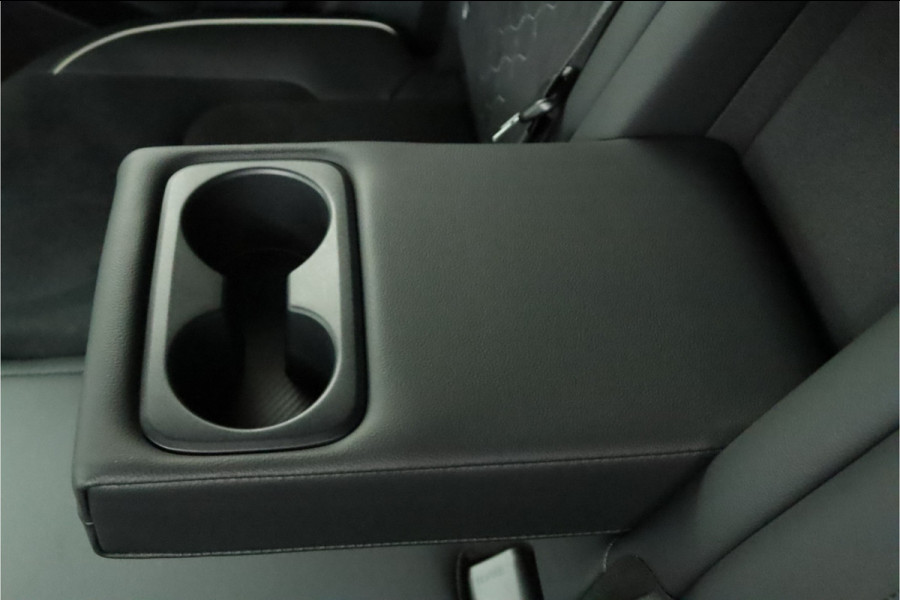 Kia Sportage 1.6 T-GDi Hybrid GT-Line Automaat Apple Carplay/Android Auto - Cruise Control - Dodehoekdetectie - Panoramadak -Stoel/Stuurverwarming - Fabrieksgarantie tot 06-2031