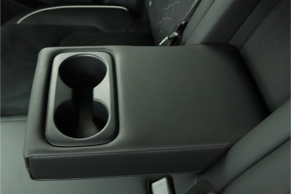 Kia Sportage 1.6 T-GDi Hybrid GT-Line Automaat Apple Carplay/Android Auto - Cruise Control - Dodehoekdetectie - Panoramadak -Stoel/Stuurverwarming - Fabrieksgarantie tot 06-2031