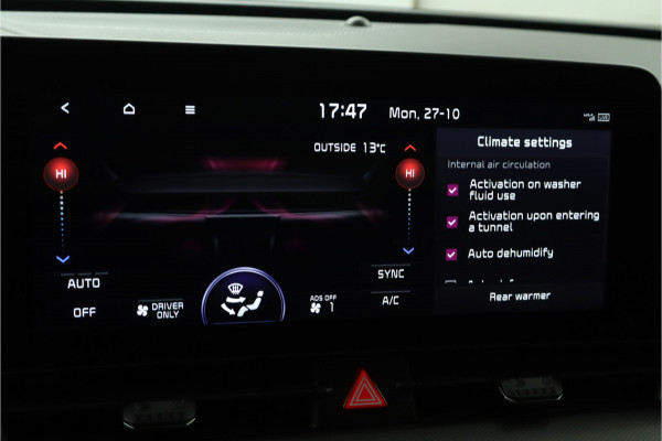 Kia Sportage 1.6 T-GDi Hybrid GT-Line Automaat Apple Carplay/Android Auto - Cruise Control - Dodehoekdetectie - Panoramadak -Stoel/Stuurverwarming - Fabrieksgarantie tot 06-2031