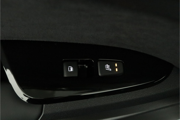 Kia Sportage 1.6 T-GDi Hybrid GT-Line Automaat Apple Carplay/Android Auto - Cruise Control - Dodehoekdetectie - Panoramadak -Stoel/Stuurverwarming - Fabrieksgarantie tot 06-2031