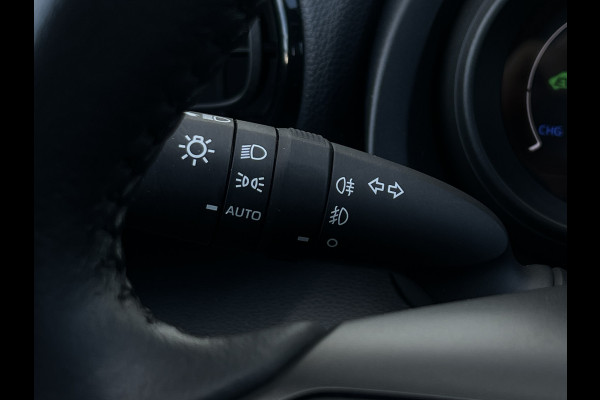 Toyota Yaris 1.5 Hybrid Dynamic | Camera | Carplay | DAB | LED | 16 inch