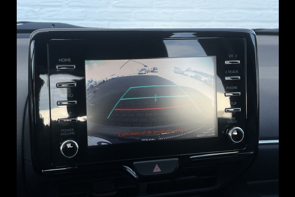 Toyota Yaris 1.5 Hybrid Dynamic | Camera | Carplay | DAB | LED | 16 inch