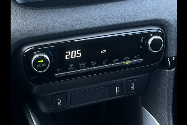 Toyota Yaris 1.5 Hybrid Dynamic | Camera | Carplay | DAB | LED | 16 inch