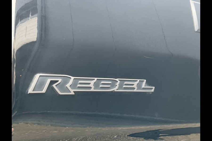 Dodge Ram 1500 5.7 V8 4x4 REBEL Adapt.Cruise Pano HUD HK Full-Screen Leer 360Cam Crew Cab