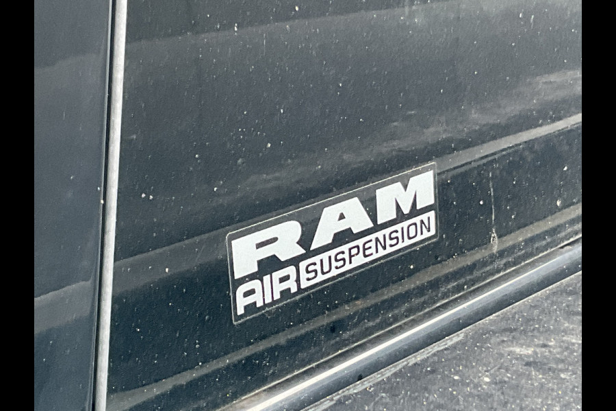 Dodge Ram 1500 5.7 V8 4x4 REBEL Adapt.Cruise Pano HUD HK Full-Screen Leer 360Cam Crew Cab