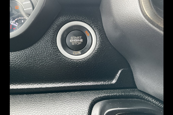 Dodge Ram 1500 5.7 V8 4x4 REBEL Adapt.Cruise Pano HUD HK Full-Screen Leer 360Cam Crew Cab