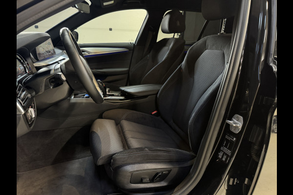 BMW 5 Serie Touring 520i Corporate Lease Executive | M-Sport | M Aerodynamica | Sfeerverlichting | 19'' | Full LED | Camera | Elektr. trekhaak