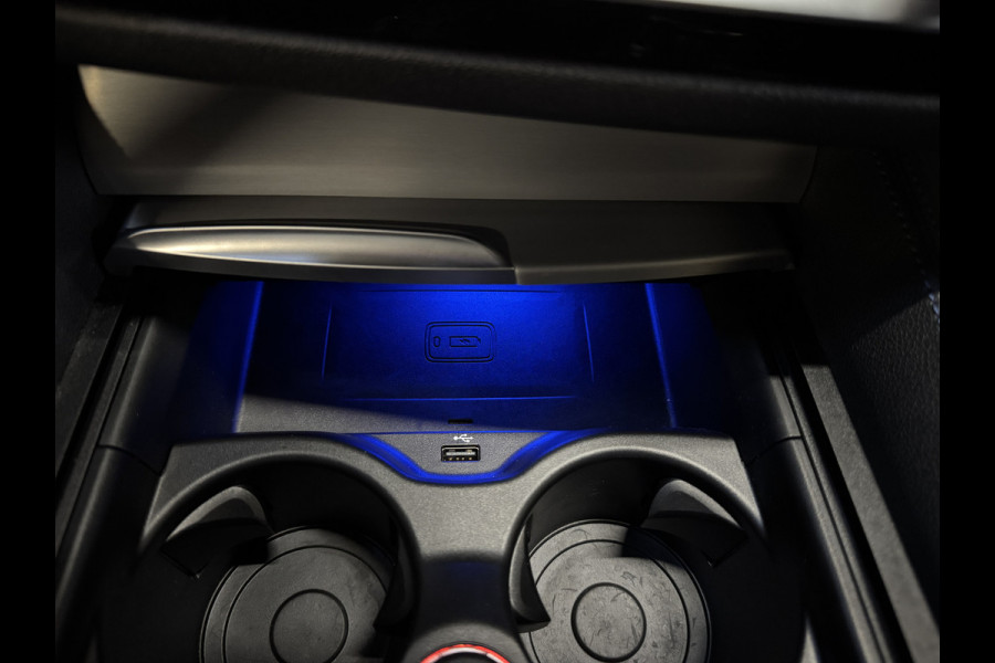 BMW 5 Serie Touring 520i Corporate Lease Executive | M-Sport | M Aerodynamica | Sfeerverlichting | 19'' | Full LED | Camera | Elektr. trekhaak