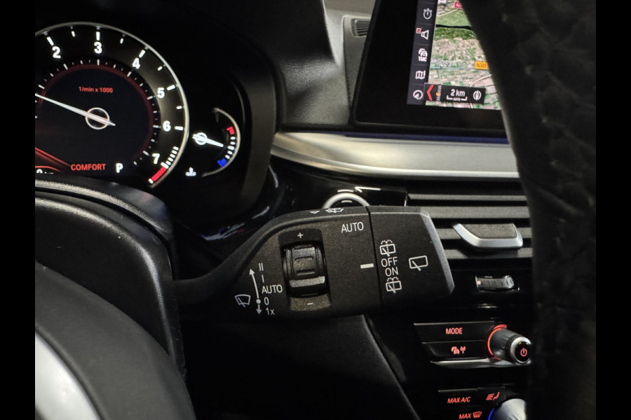 BMW 5 Serie Touring 520i Corporate Lease Executive | M-Sport | M Aerodynamica | Sfeerverlichting | 19'' | Full LED | Camera | Elektr. trekhaak