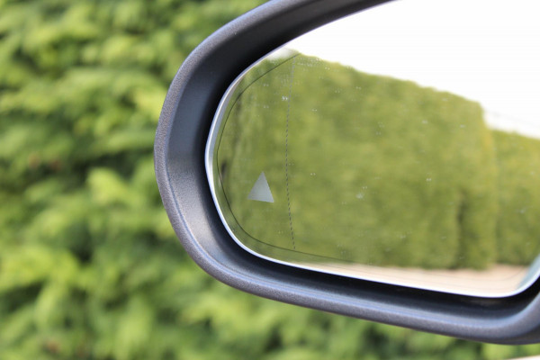 Mercedes-Benz CLA-Klasse 180 Business Solution 1eEigenaar