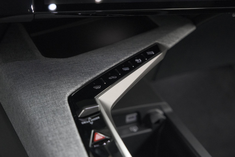 Peugeot 3008 Hybrid 145 e-DCS6 GT | Elektrische Kofferklep | Camera | Adaptieve Cruise Control | Apple CarPlay