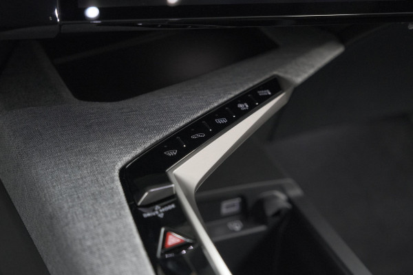 Peugeot 3008 Hybrid 145 e-DCS6 GT | Elektrische Kofferklep | Camera | Adaptieve Cruise Control | Apple CarPlay