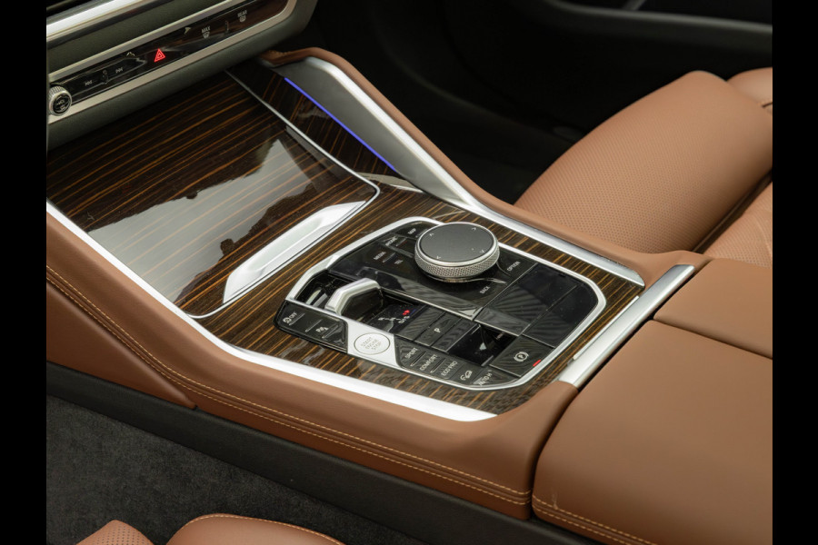 BMW X6 xDrive40i - Panoramadak - Trekhaak - Warmte Comfortpakket - Driving Assistant
