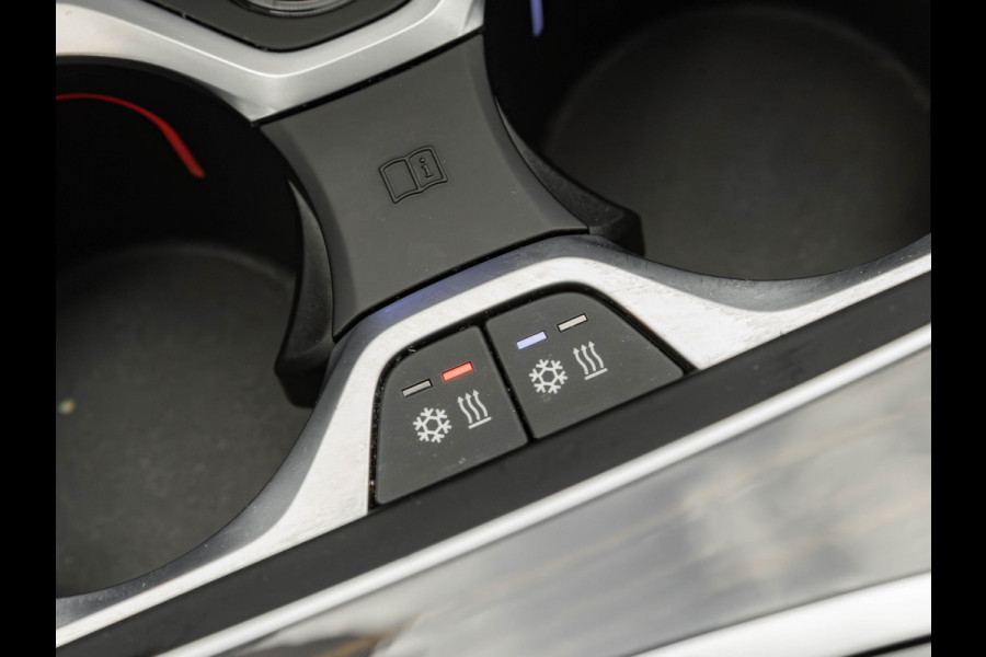 BMW X6 xDrive40i - Panoramadak - Trekhaak - Warmte Comfortpakket - Driving Assistant