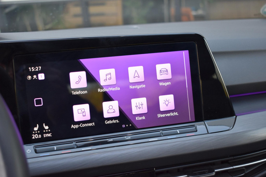 Volkswagen Golf 1.5 TSI R-Line Pano Sfeer Lane Elekstoel. Massage