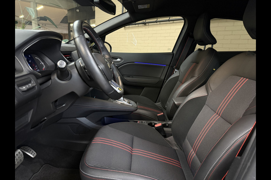 Renault Captur 1.3 TCe 160 R.S.Line | VERKOCHT! Groot Navi | Trekhaak |18 " | Camera | Stoelverwarming | PDC V+A | 100% Dealer onderhouden!