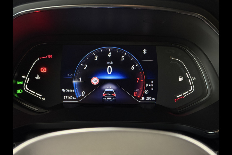 Renault Captur 1.3 TCe 160 R.S.Line | VERKOCHT! Groot Navi | Trekhaak |18 " | Camera | Stoelverwarming | PDC V+A | 100% Dealer onderhouden!