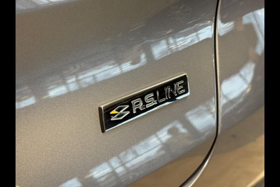 Renault Captur 1.3 TCe 160 R.S.Line | VERKOCHT! Groot Navi | Trekhaak |18 " | Camera | Stoelverwarming | PDC V+A | 100% Dealer onderhouden!