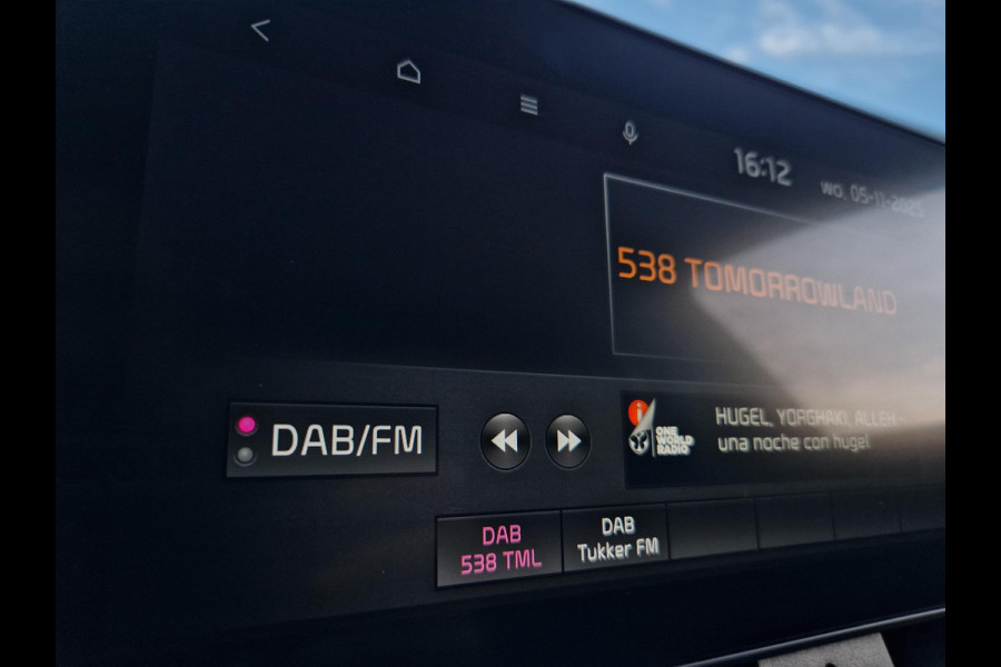 Kia Sportage 1.6 T-GDi Plug-in Hybrid AWD DynamicPlusLine | Mooie LMV | Adapt. Cruise | Elektr. Voorstoelen | Stoel- en Stuurverwarming | Pano Schuif/Kanteldak |