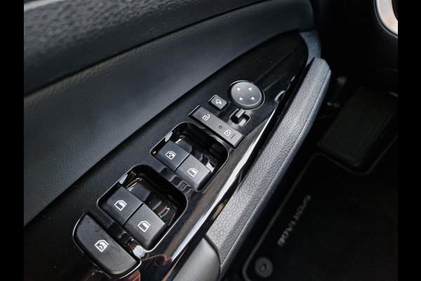 Kia Sportage 1.6 T-GDi Plug-in Hybrid AWD DynamicPlusLine | Mooie LMV | Adapt. Cruise | Elektr. Voorstoelen | Stoel- en Stuurverwarming | Pano Schuif/Kanteldak |