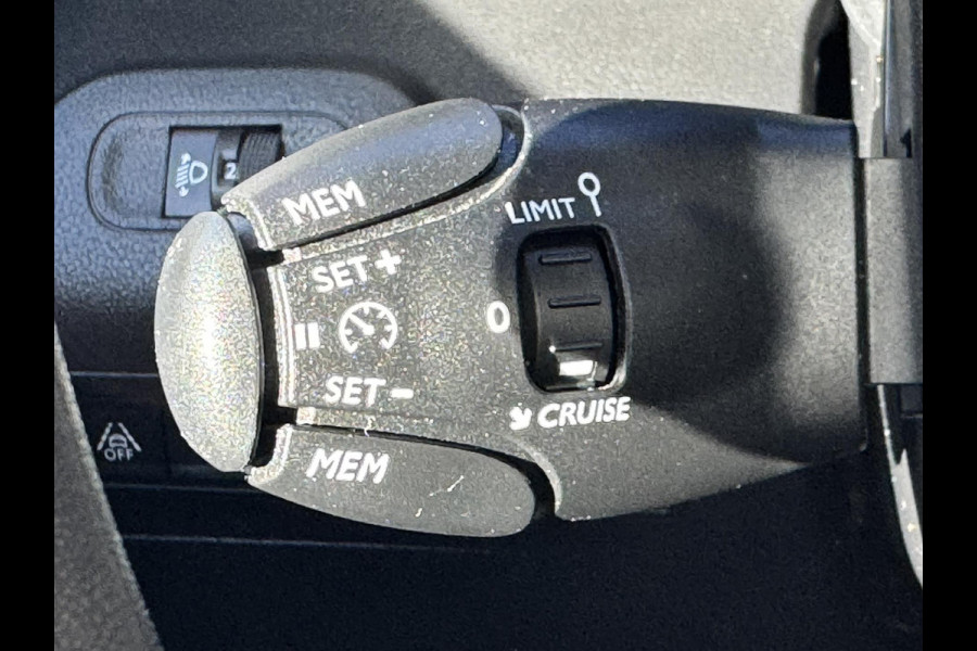 Citroën Berlingo 1.2 PureTech XTR Cruise Control Airco Apple Carplay / Android Auto Parkeersensor Verkeersbordherkenning