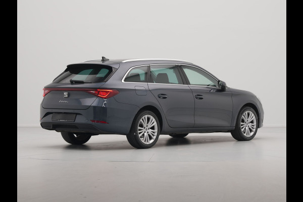 Seat Leon Sportstourer 1.5 TSI 130pk Style Navigatie Camera 17"velgen Keyless Parkassist Carplay 21