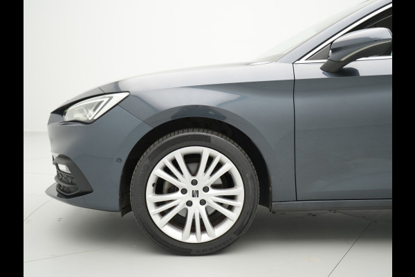 Seat Leon Sportstourer 1.5 TSI 130pk Style Navigatie Camera 17"velgen Keyless Parkassist Carplay 21