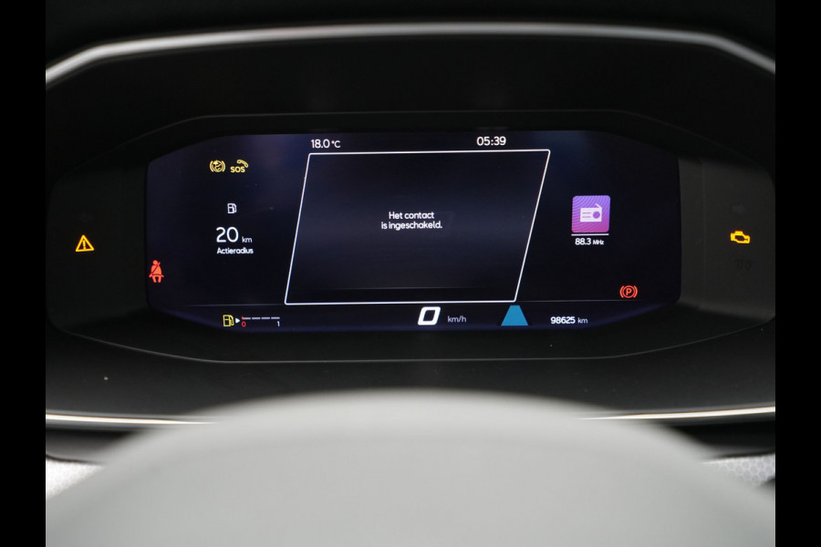 Seat Leon Sportstourer 1.5 TSI 130pk Style Navigatie Camera 17"velgen Keyless Parkassist Carplay 21