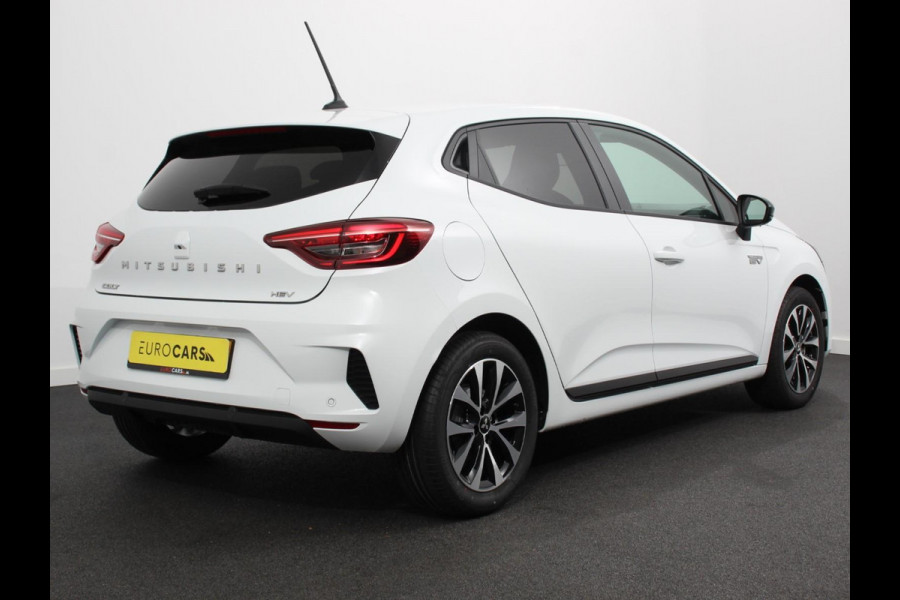 Mitsubishi Colt 1.6 HEV Automaat Intense Navigatie d.m.v. Apple Carplay/Android Auto Camera Climate Control Cruise Control Lichtmetalen velgen Extra Getint Glas Digitale Cockpit