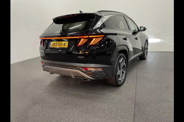 Hyundai Tucson 1.6 T-GDI PHEV Comfort 4WD Navigatie Apple Carplay/Android Auto Camera Parkeersensoren Adaptieve Cruise Control Stoelverwarming Elektrische Achterklep Climate Control