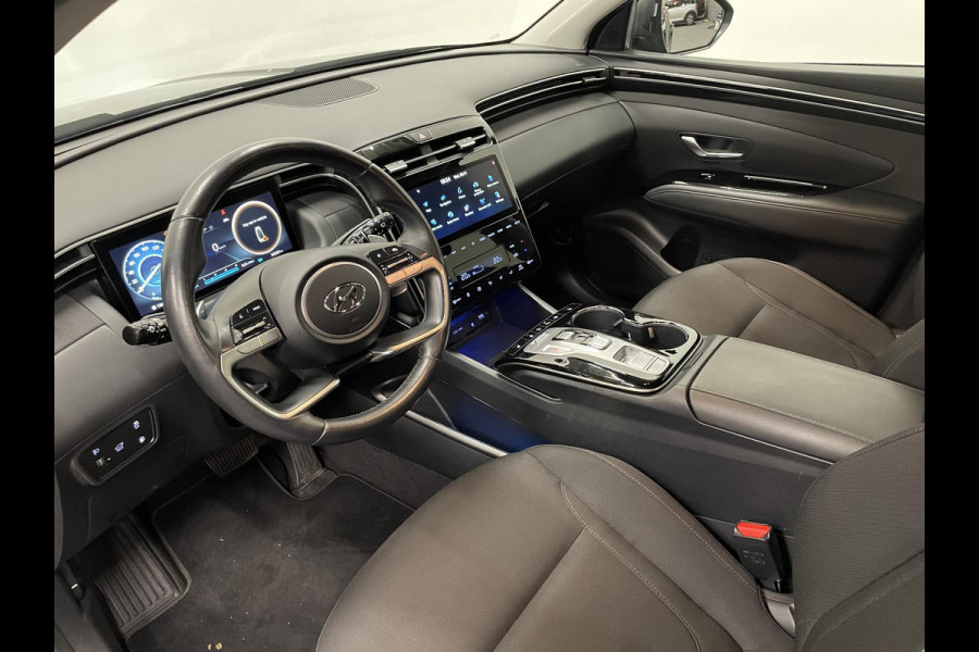 Hyundai Tucson 1.6 T-GDI PHEV Comfort 4WD Navigatie Apple Carplay/Android Auto Camera Parkeersensoren Adaptieve Cruise Control Stoelverwarming Elektrische Achterklep Climate Control
