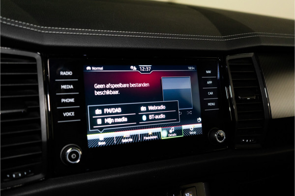 Škoda Kodiaq 1.5 TSI Sportline Business 150PK | NL AUTO+NAP+1e Eigenaar | LED | Carplay | Stoelverw. | Trekhaak | Canton GERESERVEERD