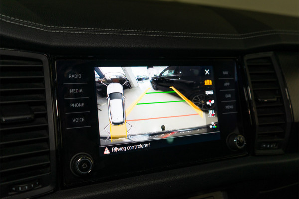 Škoda Kodiaq 1.5 TSI Sportline Business 150PK | NL AUTO+NAP+1e Eigenaar | LED | Carplay | Stoelverw. | Trekhaak | Canton GERESERVEERD