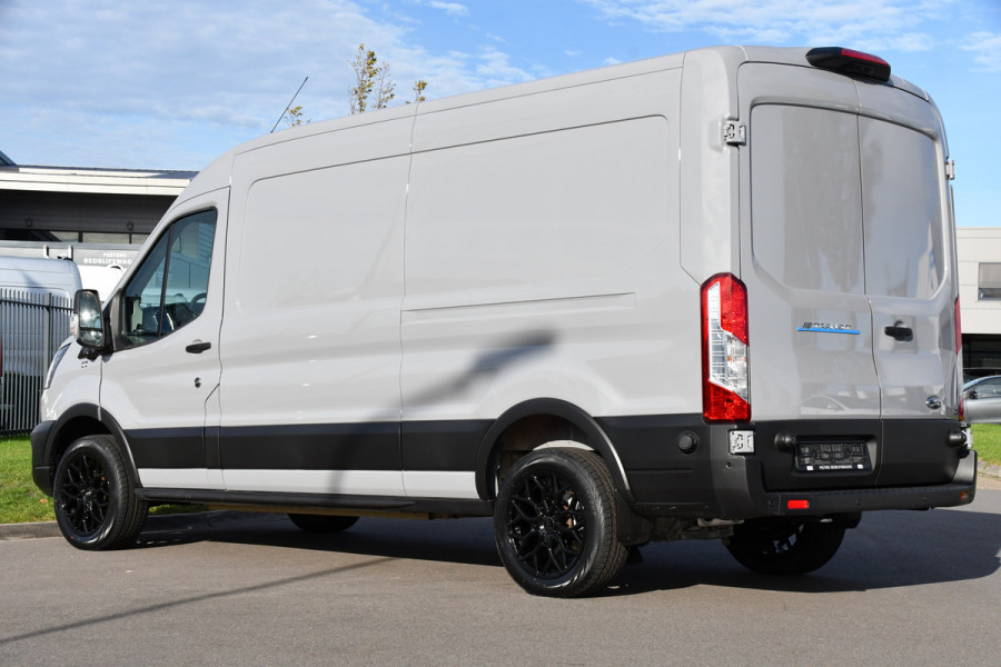 Ford E-Transit 350 L3H2 68 kWh PB Edition Adaptieve Cruise, 360 Camera, Carplay, BLIS, Stoelverwarming, NAVI, Multimedia, Sensoren, Uniek!