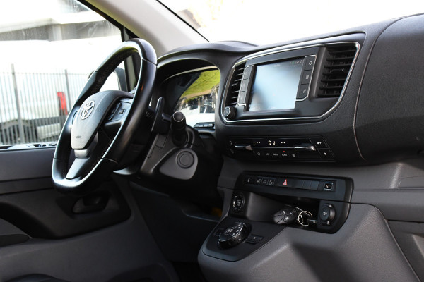 Toyota ProAce 2.0 D-4D GR Sport Edition 360 Camera, Cruise, Carplay, Head-up, 177pk, 2 x Schuifdeur, Trekhaak, Stoelverwarming, Automaat, Uniek!