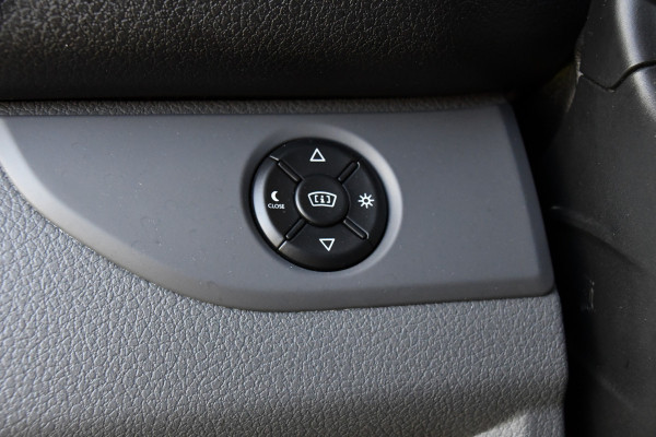 Toyota ProAce 2.0 D-4D GR Sport Edition 360 Camera, Cruise, Carplay, Head-up, 177pk, 2 x Schuifdeur, Trekhaak, Stoelverwarming, Automaat, Uniek!