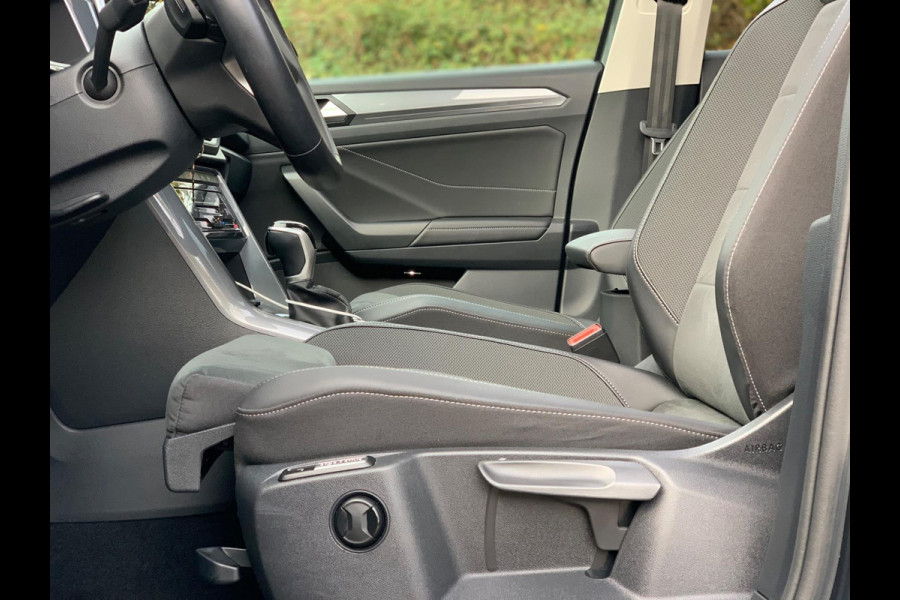 Volkswagen T-Roc 1.5 TSI Life Business AUTOMAAT PANO 17'' 2024 !