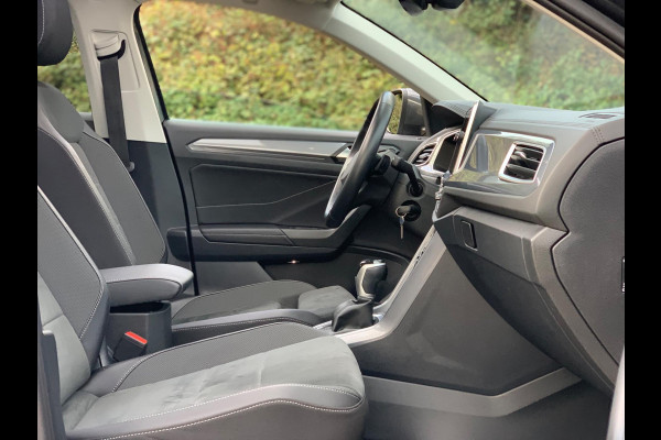 Volkswagen T-Roc 1.5 TSI Life Business AUTOMAAT PANO 17'' 2024 !