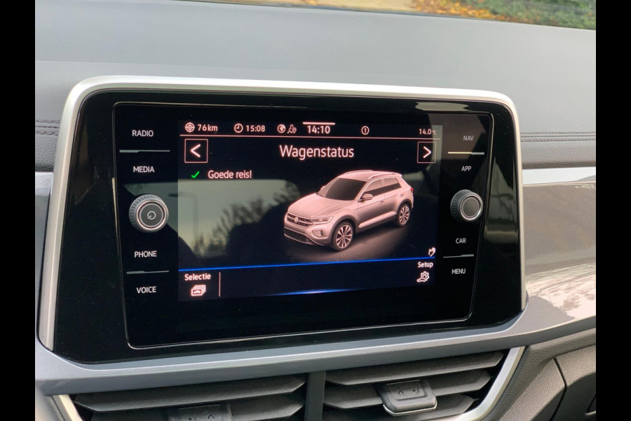 Volkswagen T-Roc 1.5 TSI Life Business AUTOMAAT PANO 17'' 2024 !