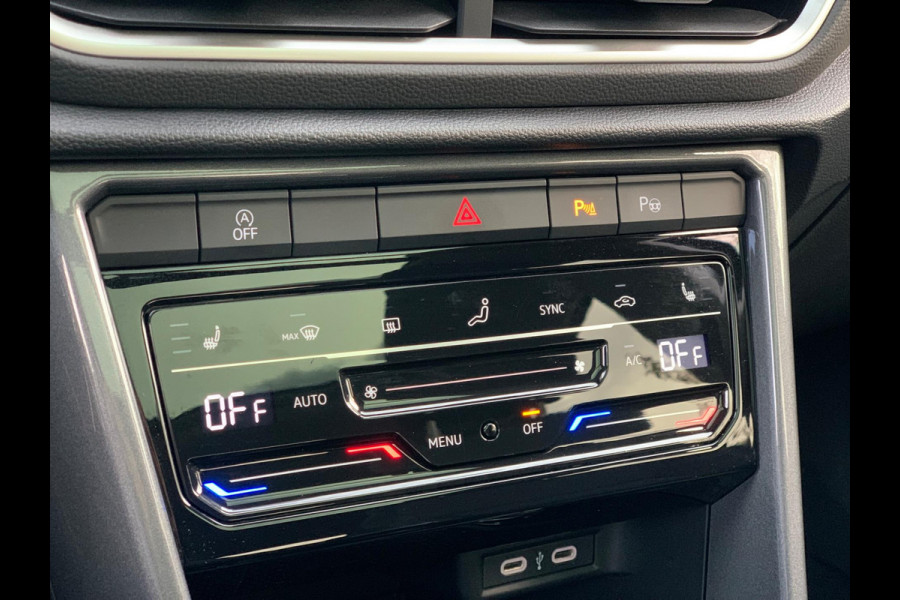 Volkswagen T-Roc 1.5 TSI Life Business AUTOMAAT PANO 17'' 2024 !