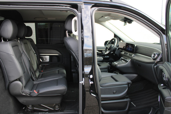 Mercedes-Benz V-Klasse 300d / DC / AMG / Elec Stoelen / 360 Cam / 2x Elec Schuifdeur / Burmester / Vol Opties / NIEUWSTAAT