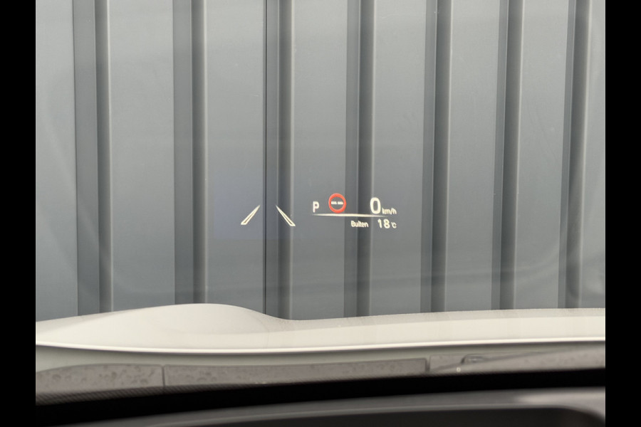 Toyota Yaris Cross 1.5 Hybrid GR Sport | 360 camera | JBL | Elektrische achterklep | Head-up | Rijklaar!!