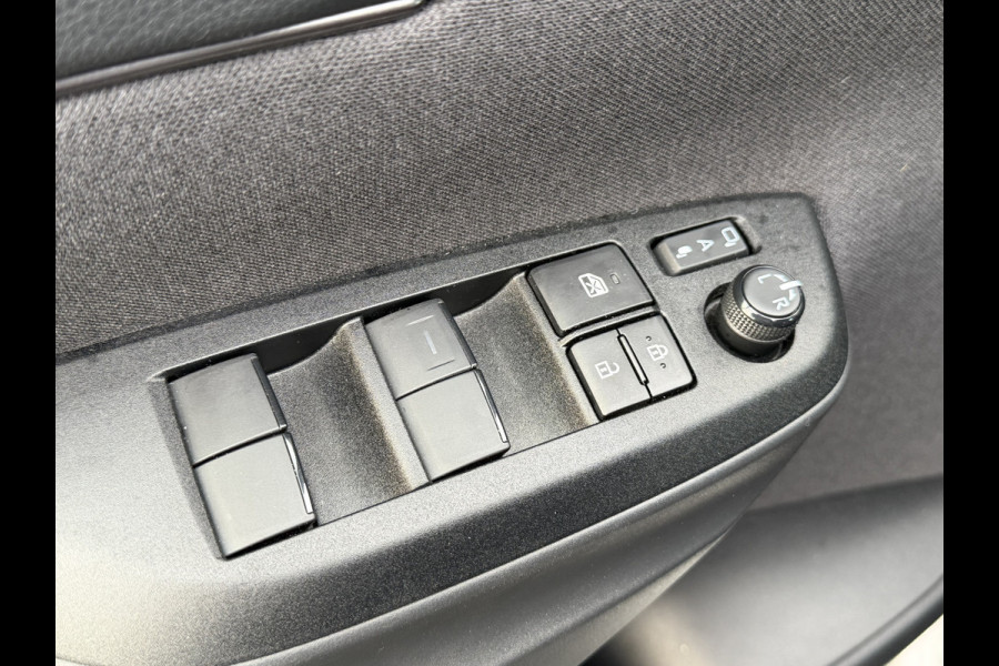 Toyota Yaris Cross 1.5 Hybrid GR Sport | 360 camera | JBL | Elektrische achterklep | Head-up | Rijklaar!!