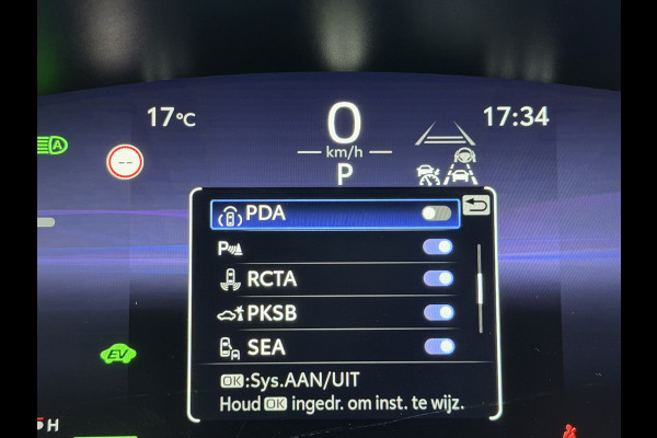 Toyota Yaris Cross 1.5 Hybrid 130 GR Sport | Pano dak | 7.500 km | JBL | Head-up | Rijklaar!!