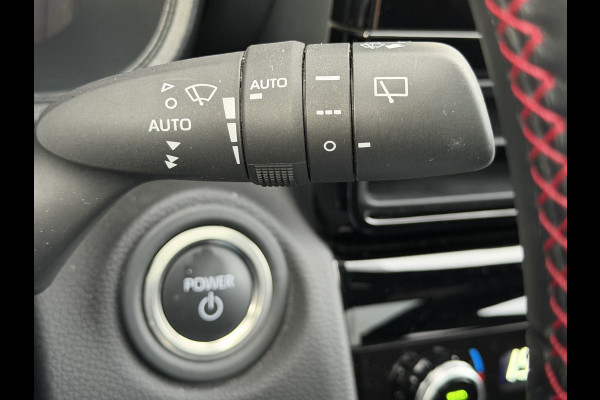 Toyota Yaris Cross 1.5 Hybrid 130 GR Sport | Pano dak | 7.500 km | JBL | Head-up | Rijklaar!!