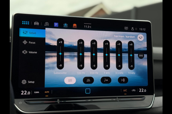 Volkswagen Golf 8.5 2.0 TDI 3x R-Line Panorama IQ CarPlay HK