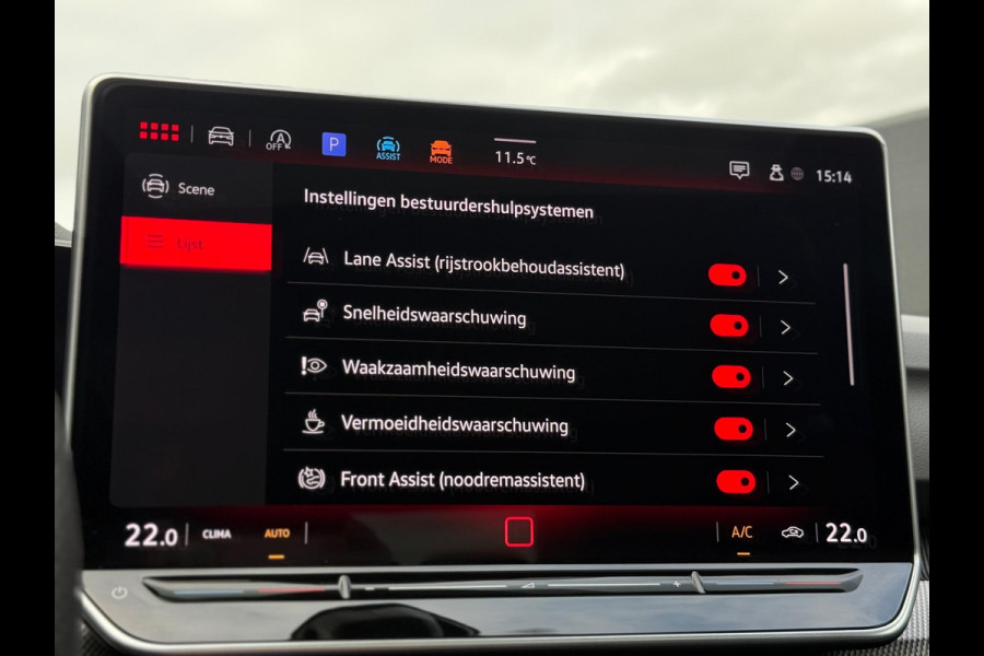 Volkswagen Golf 8.5 2.0 TDI 3x R-Line Panorama IQ CarPlay HK