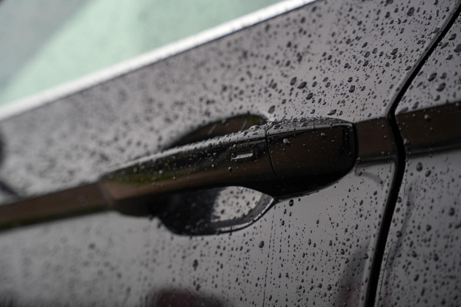 Volkswagen Passat 1.5 TSI Elegance Business R Leer Navi